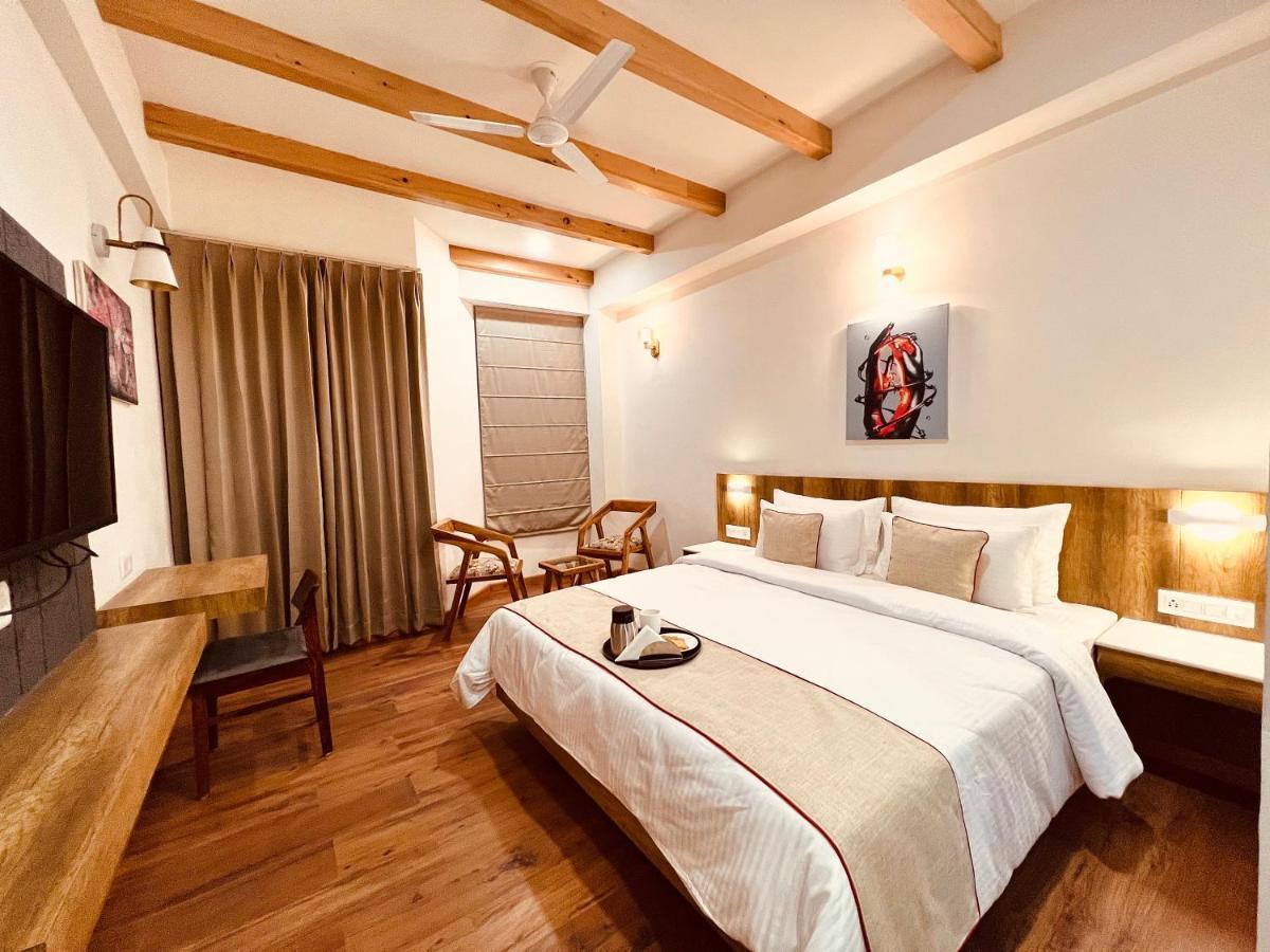 Yaato Retreat Hotel - Manali (Himachal Pradesh) — Photos 1